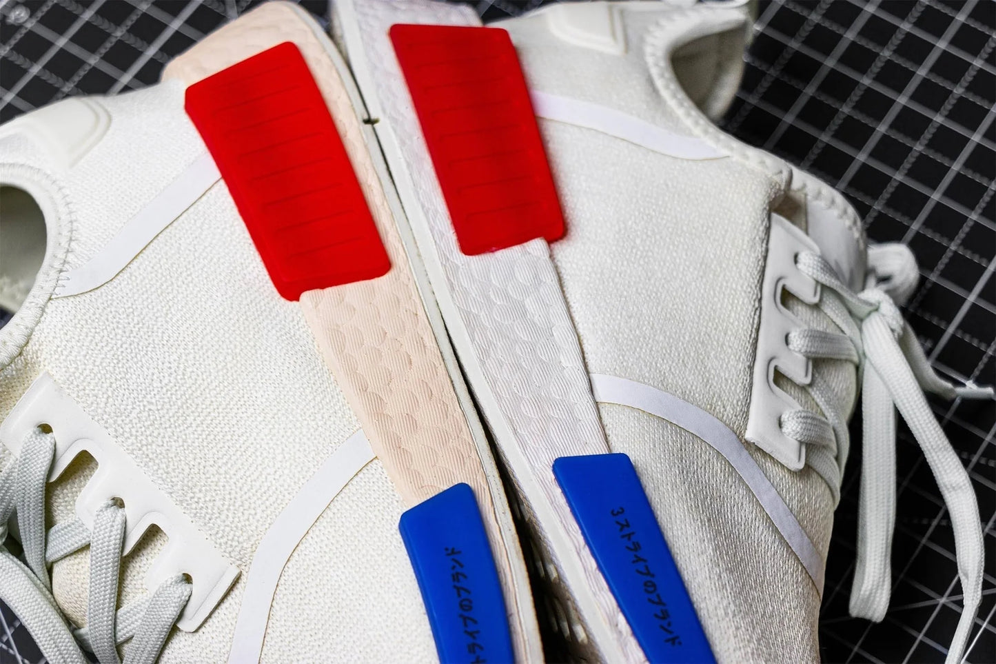 Angelus Instant Midsole Color Στιγμιαίο Χρώμα για Σόλες - Φωτεινό Λευκό